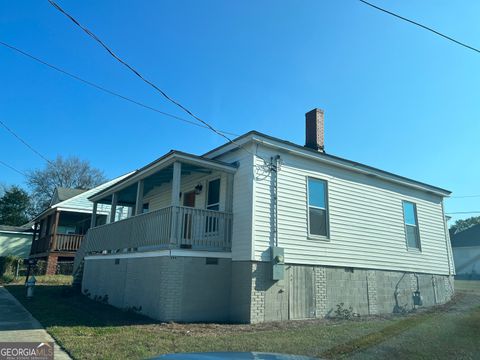 14 Hazel ST Porterdale GA 30014