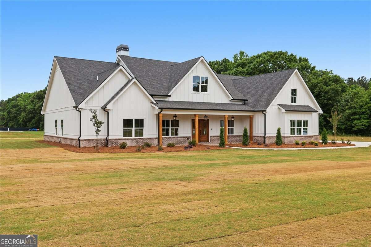 1217 Pleasant Valley RD