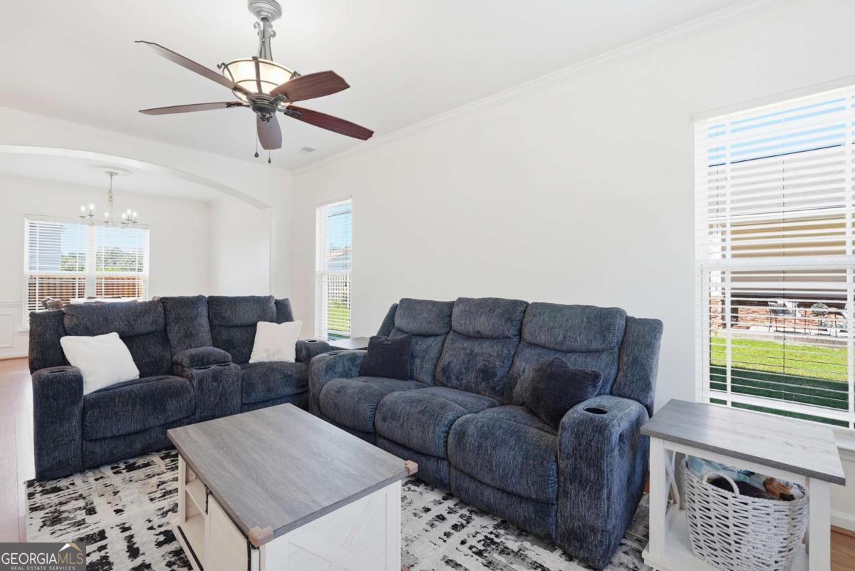 149 Chapel Lake S