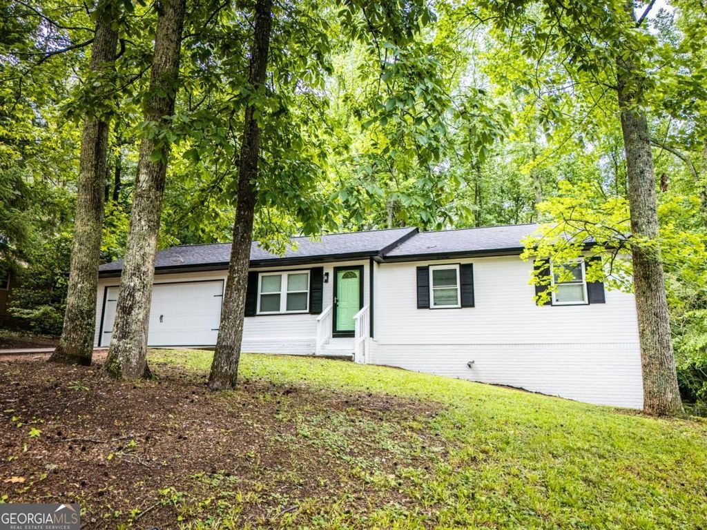 Photo of 3091 Beaver Drive, Douglasville, GA 30135 (MLS # 10771361)