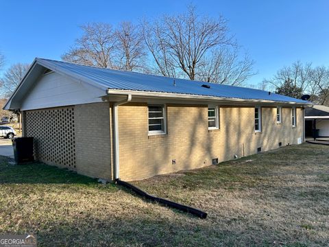 A home in Hartwell