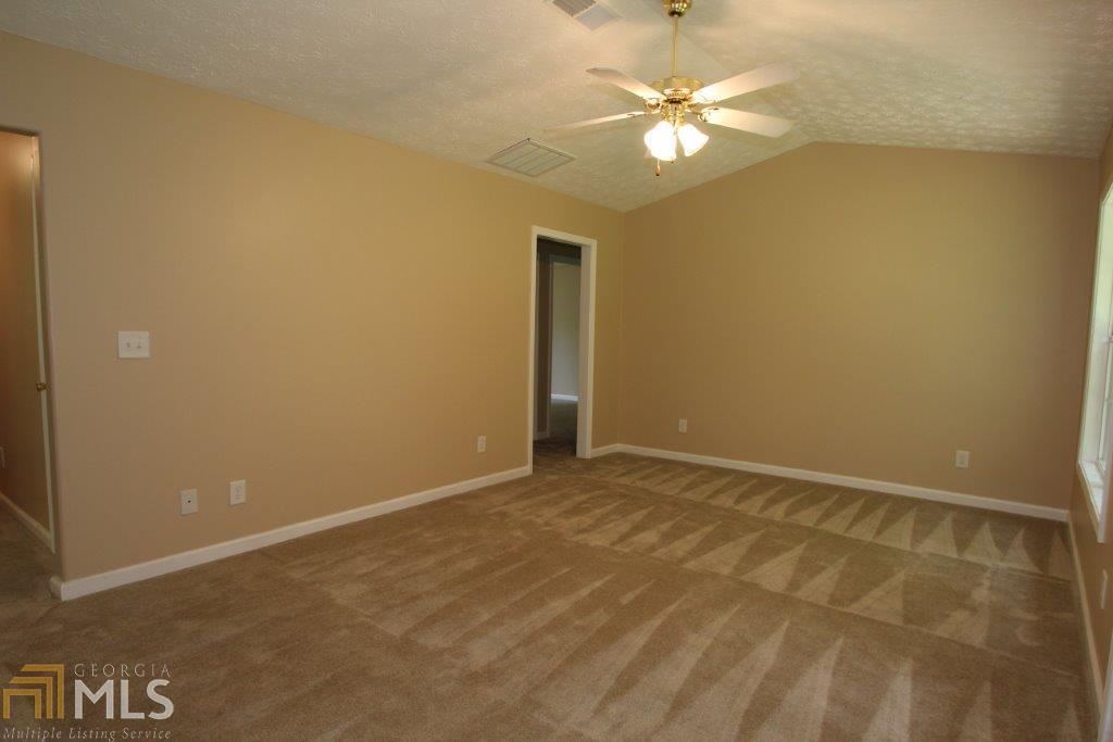 Quiet Oaks - Residential