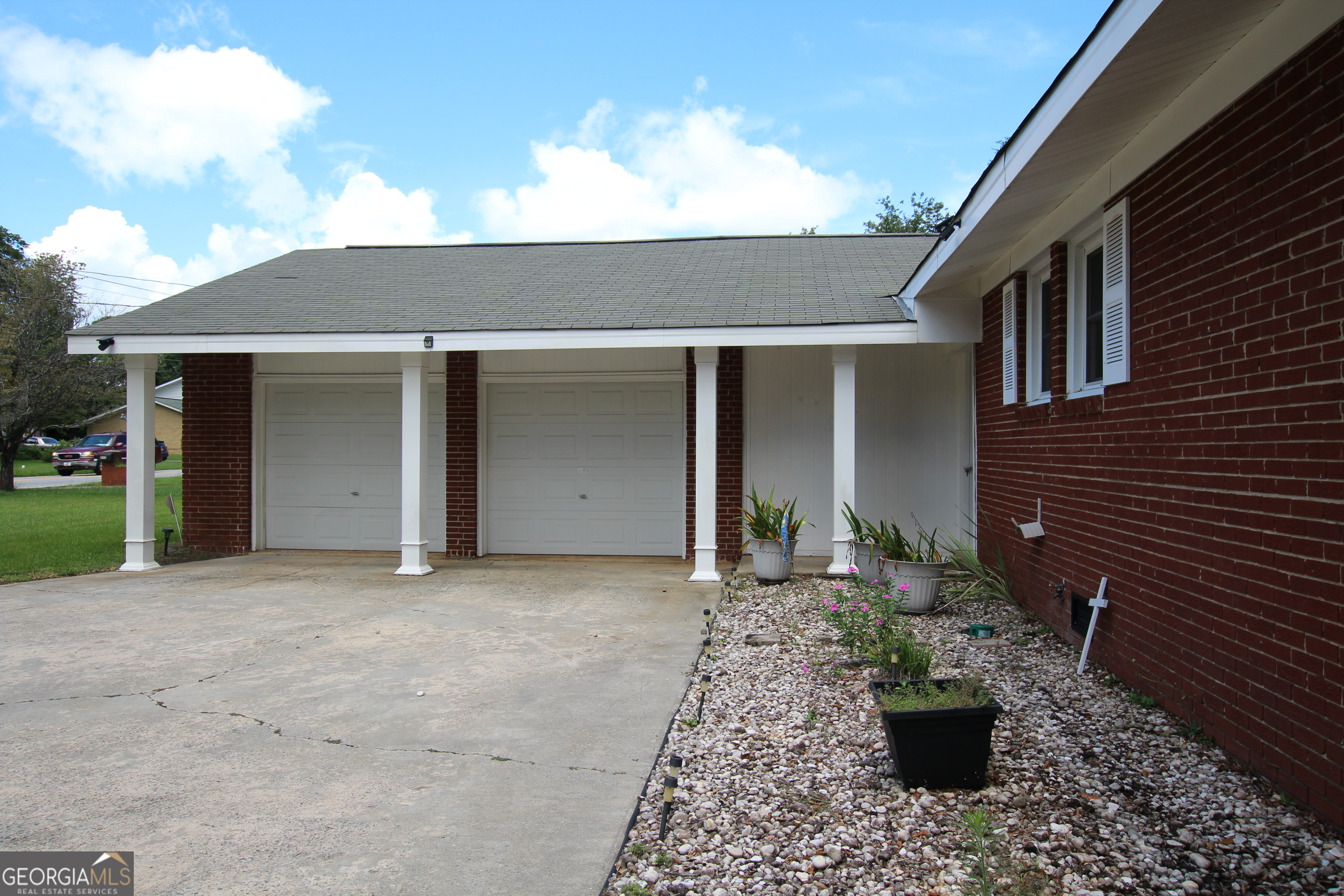 215 Kimberly Road
