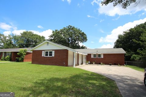 215 Kimberly RD Warner Robins GA 31088