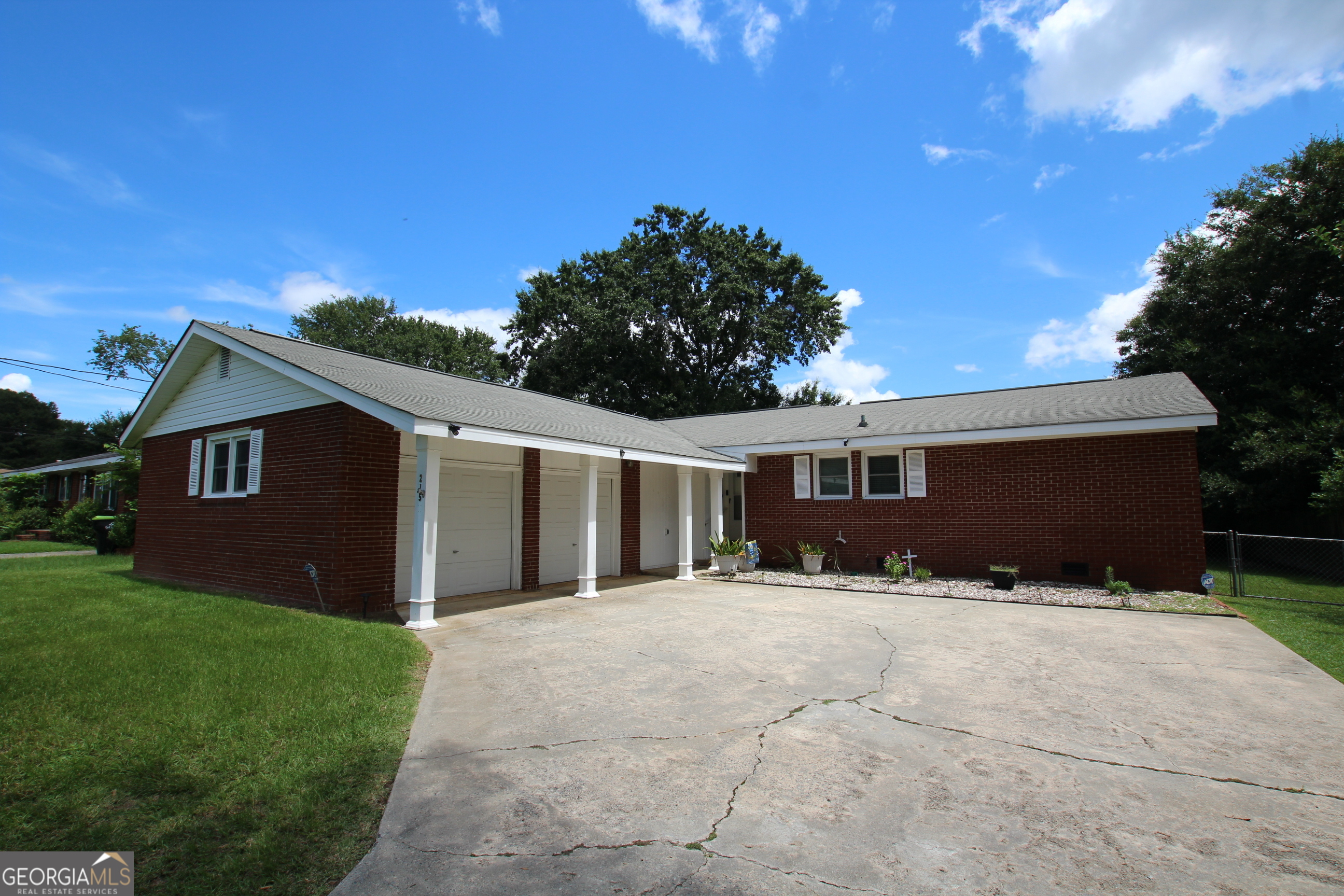 215 Kimberly Road