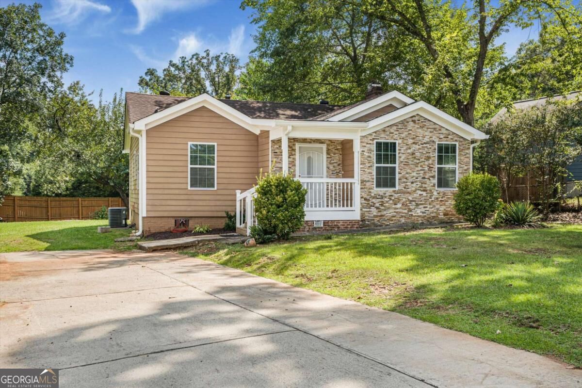 1194 Barnes Mill RD