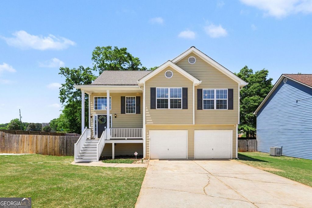 Photo of 600 Nine Oaks Court, Villa Rica, GA 30180 (MLS # 10742425)