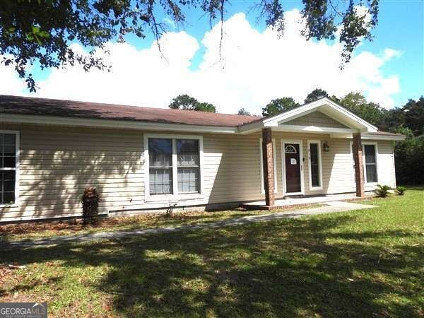 618 Madison DR