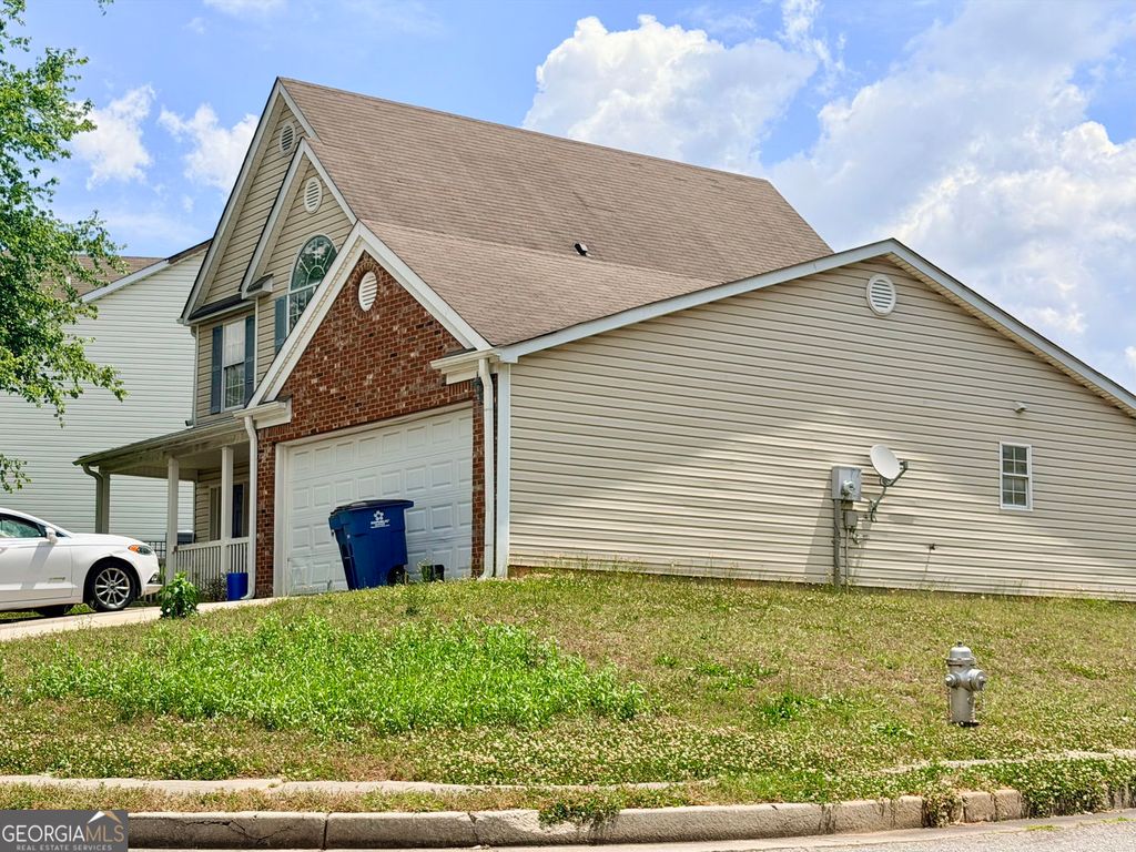 Photo of 1349 Creekview Circle, Riverdale, GA 30296 (MLS # 10770876)