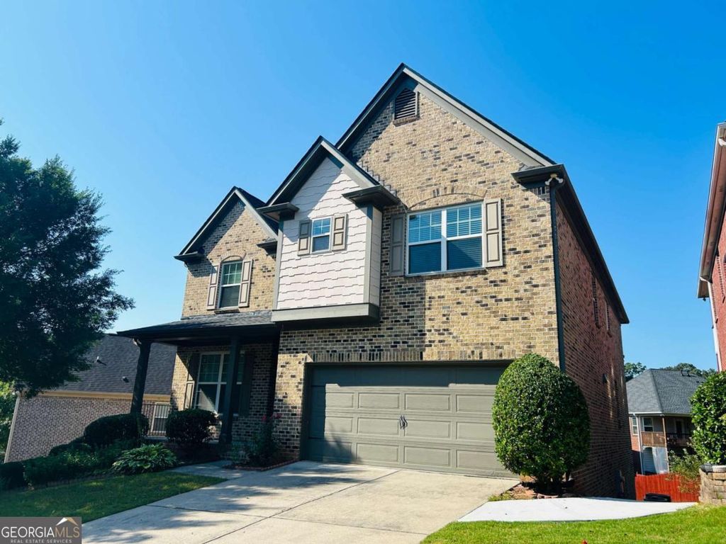 Photo of 10012 Parc Sky Circle, Alpharetta, GA 30022 (MLS # 10659458)