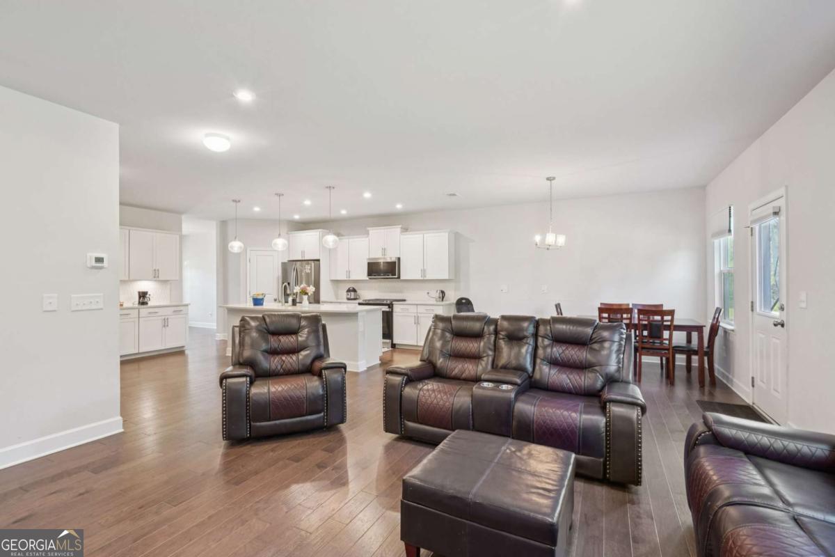 5779 Wheeler Ridge RD