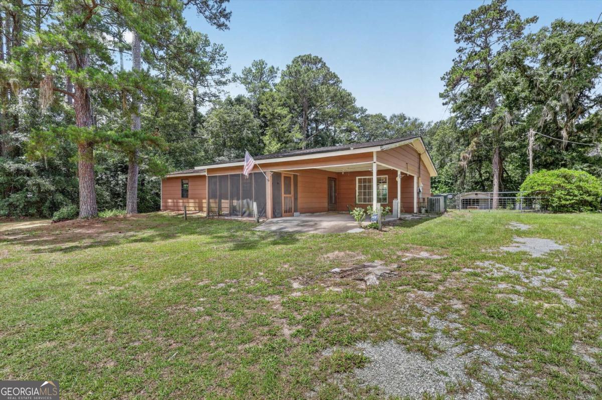 181 Old River RD