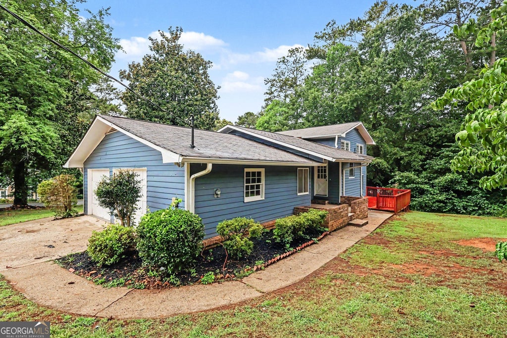 Photo of 3348 Goldenchain Drive, Lithonia, GA 30038 (MLS # 10791696)