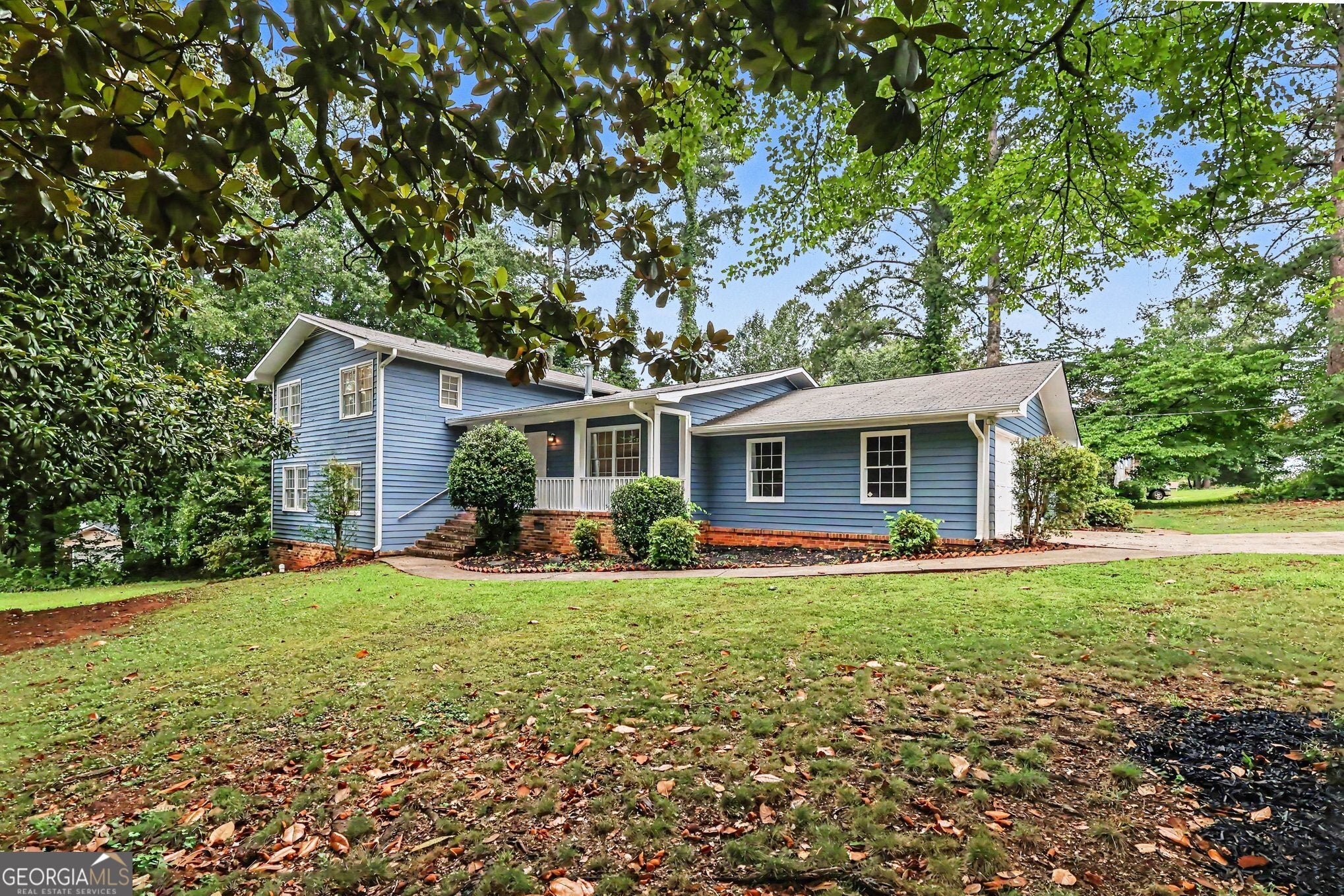 3348 Goldenchain DR