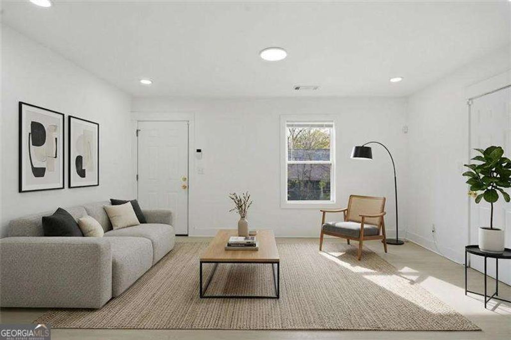 Photo of 1458 Olive Street SW, Atlanta, GA 30310 (MLS # 10758262)