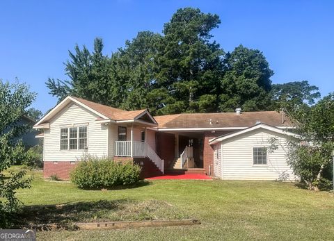 A home in Thomaston