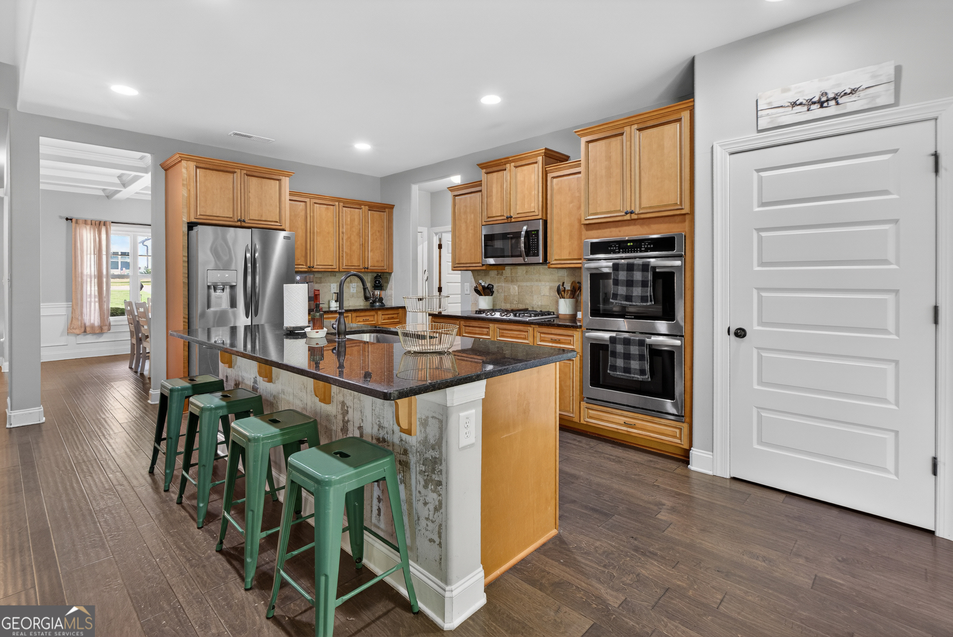 195 Southridge