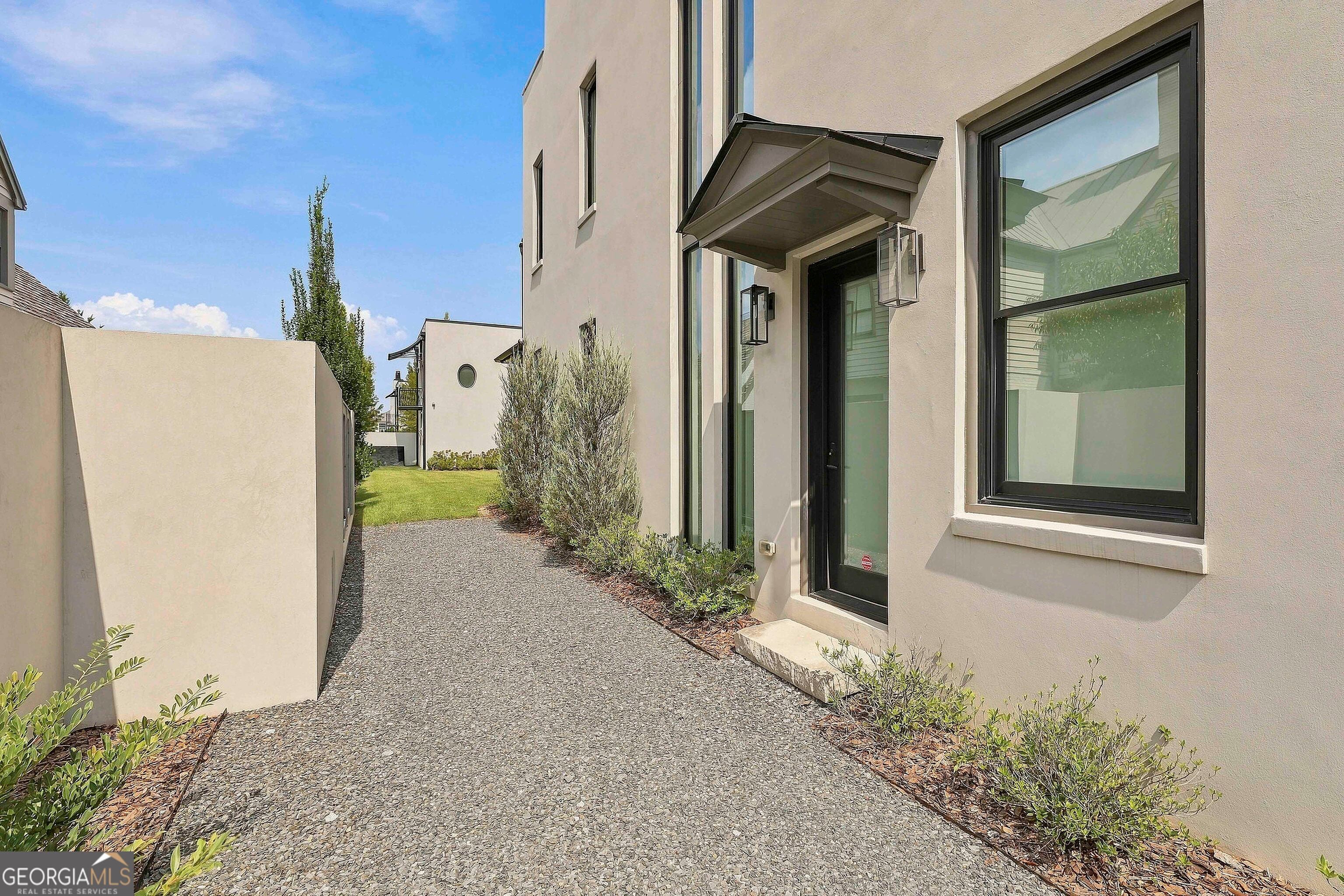 140 Guild LN E307
