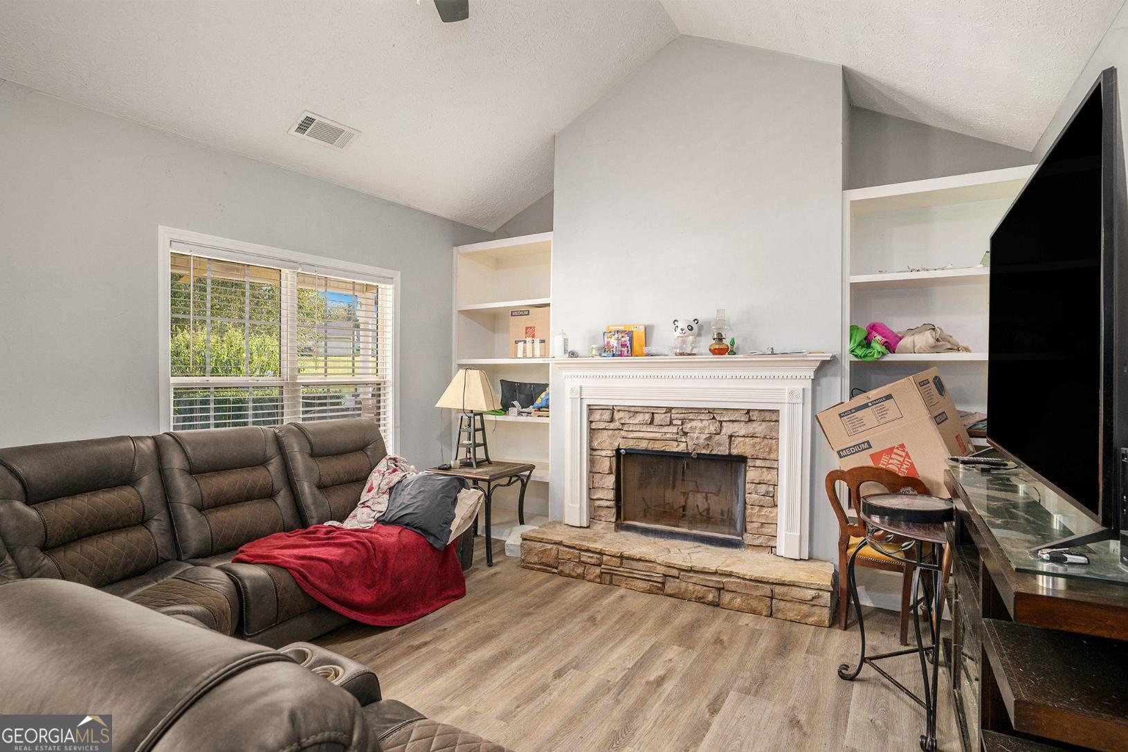 75 Pleasant Hills DR