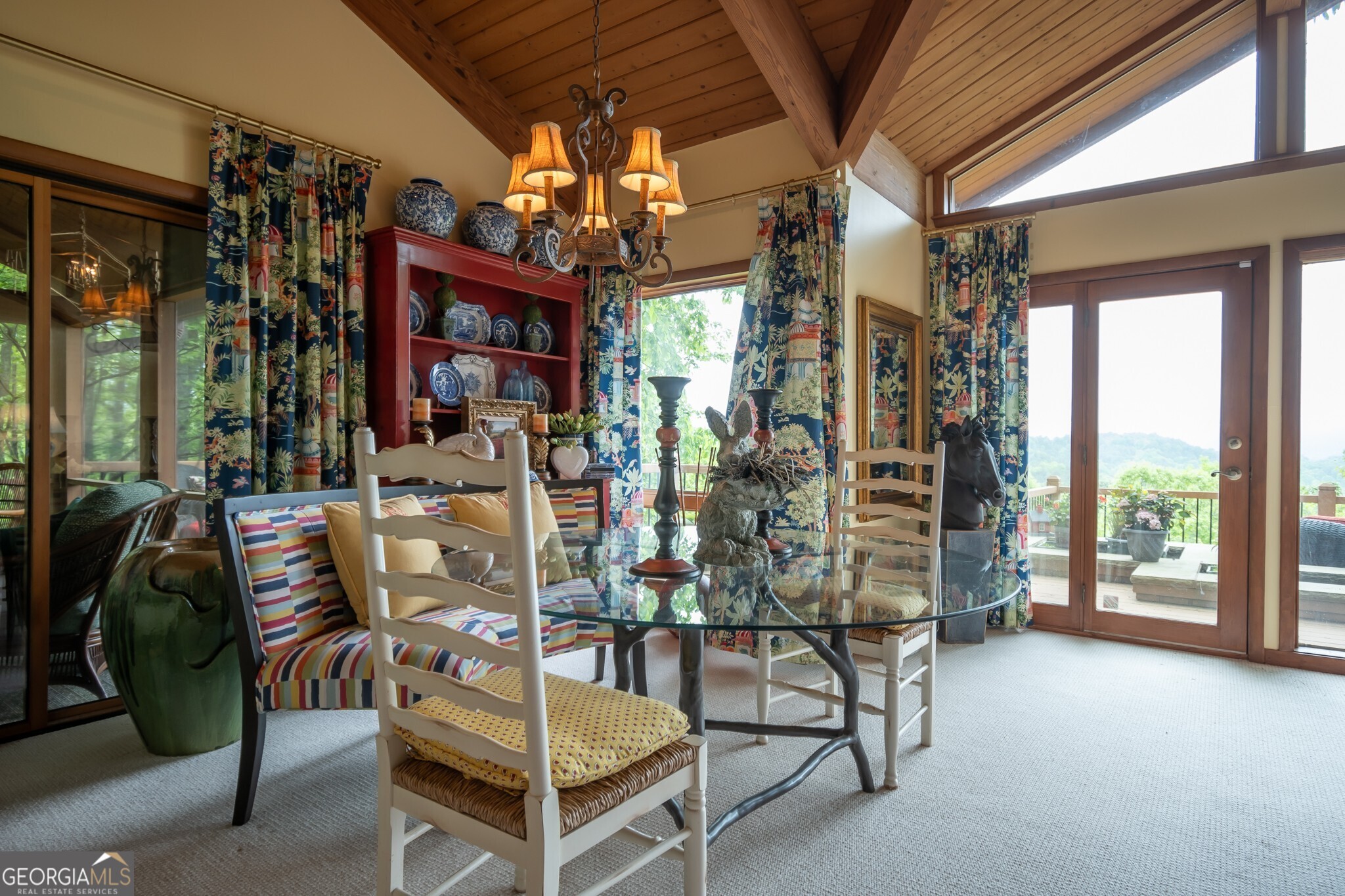 Sautee Nacoochee, Georgia 30571, United States, 3 Bedrooms Bedrooms, ,2 BathroomsBathrooms,Residential,Active,132955