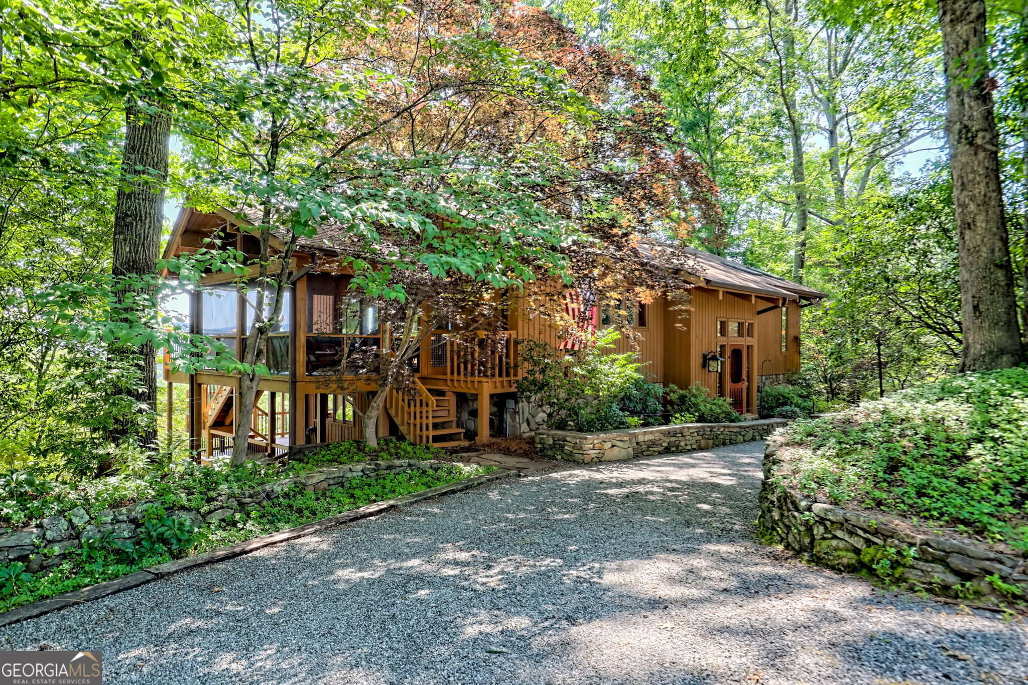 Sautee Nacoochee, Georgia 30571, United States, 3 Bedrooms Bedrooms, ,2 BathroomsBathrooms,Residential,Active,132955