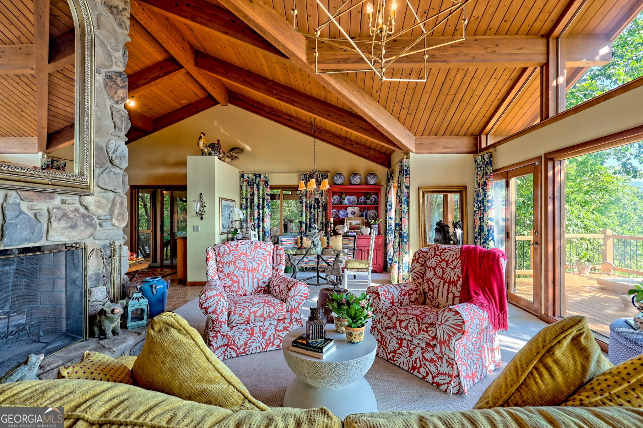 Sautee Nacoochee, Georgia 30571, United States, 3 Bedrooms Bedrooms, ,2 BathroomsBathrooms,Residential,Active,132955