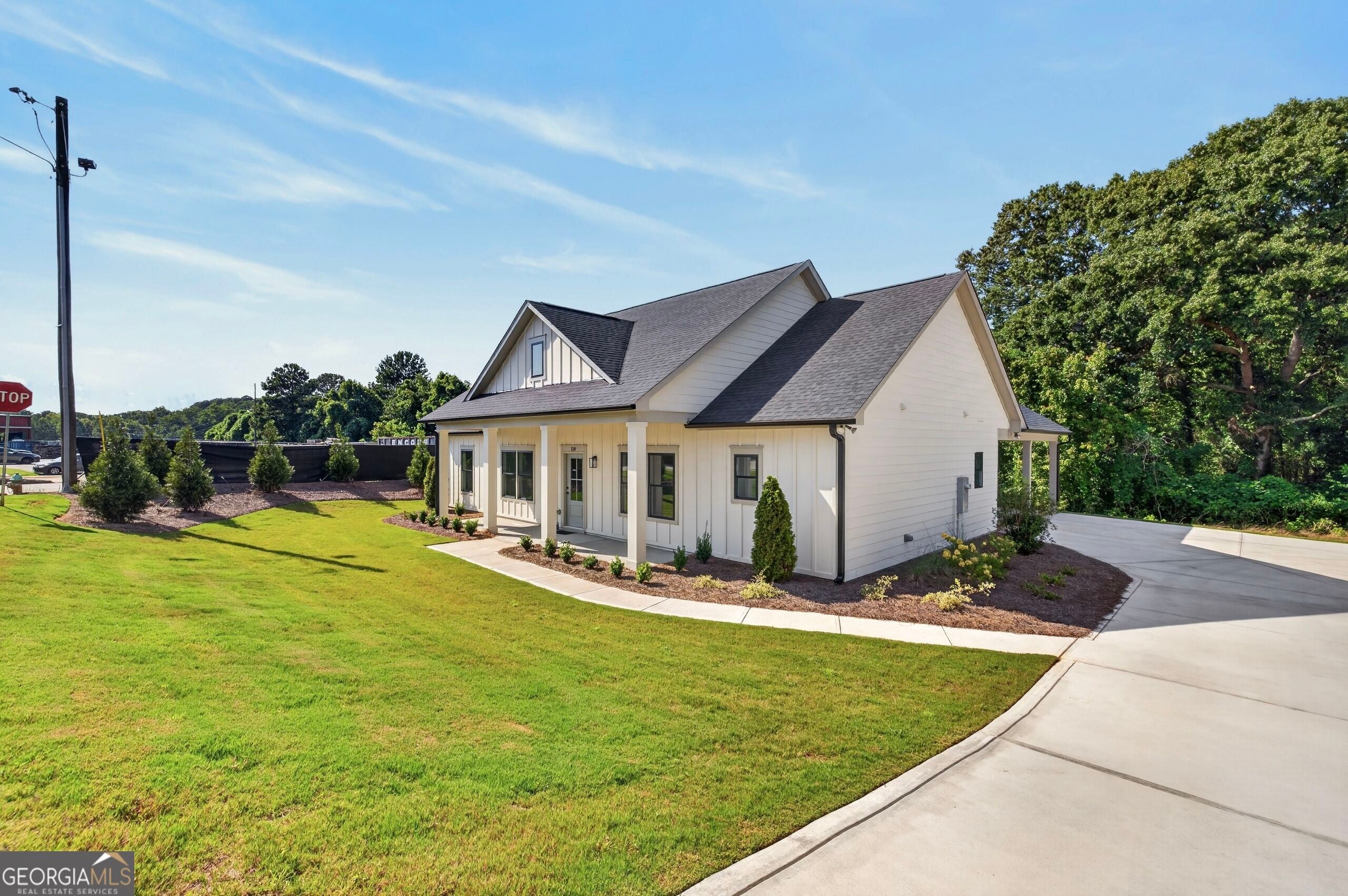 118 Henson DR