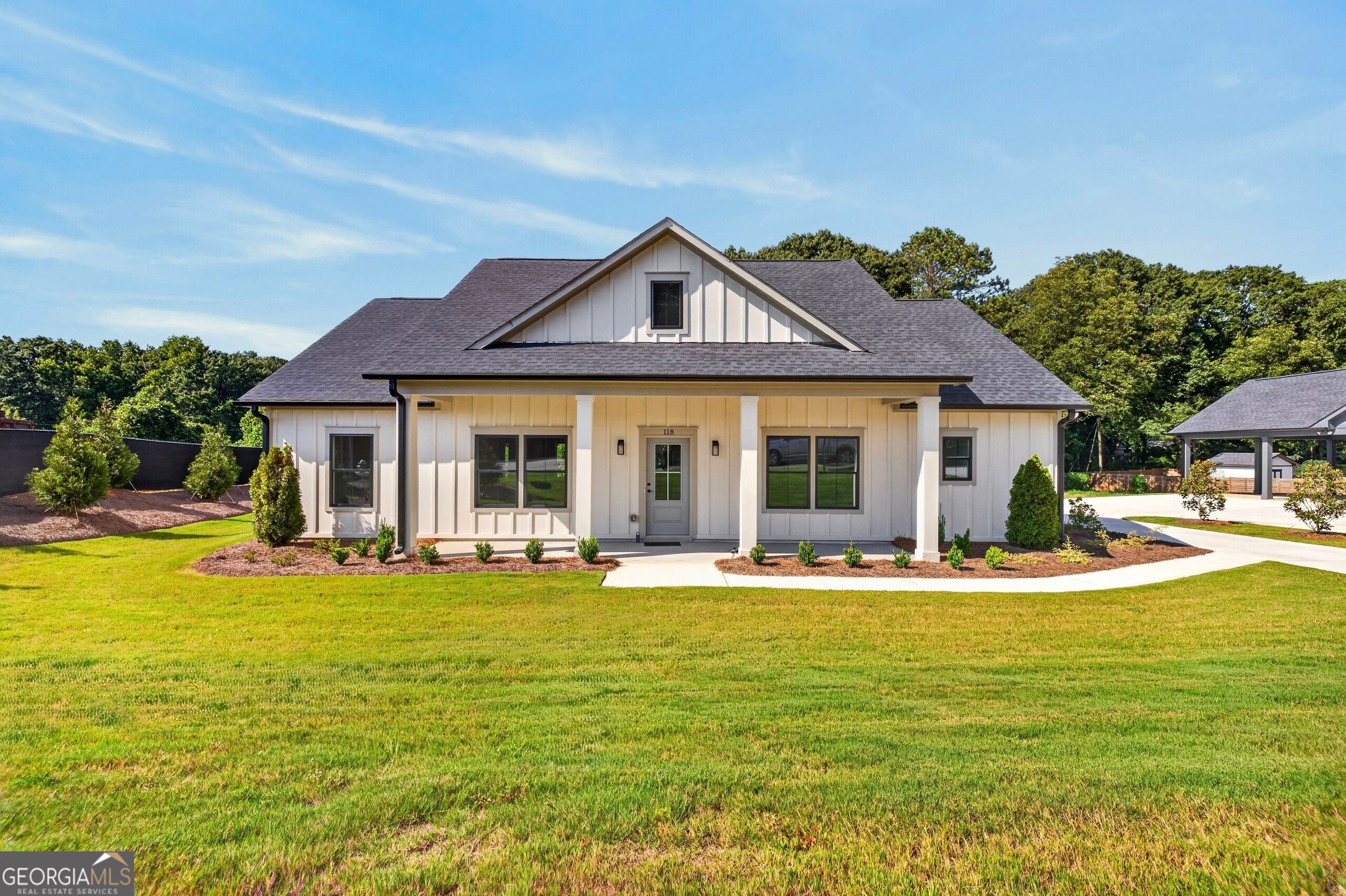 118 Henson DR