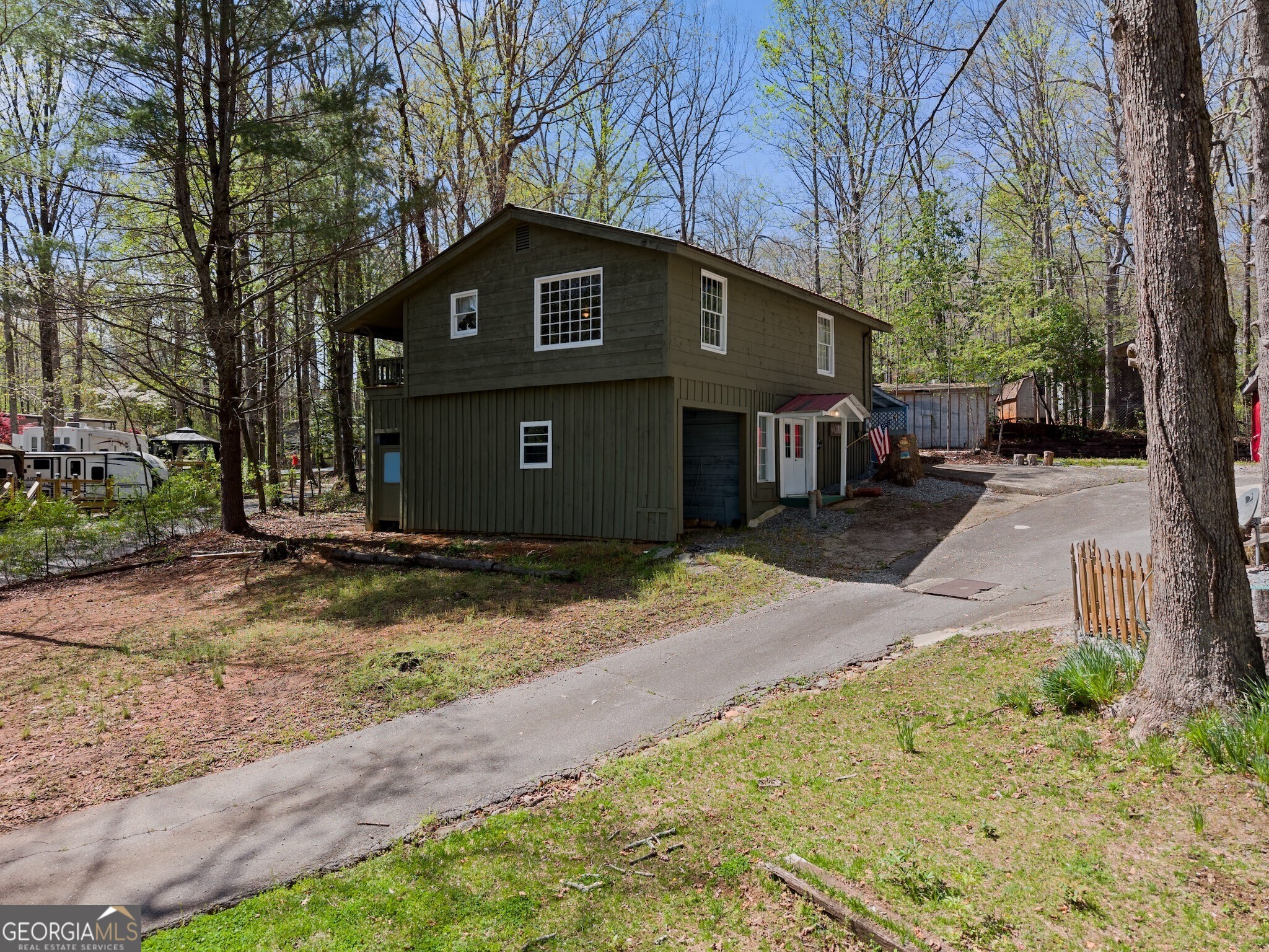 113 Terrace CIR