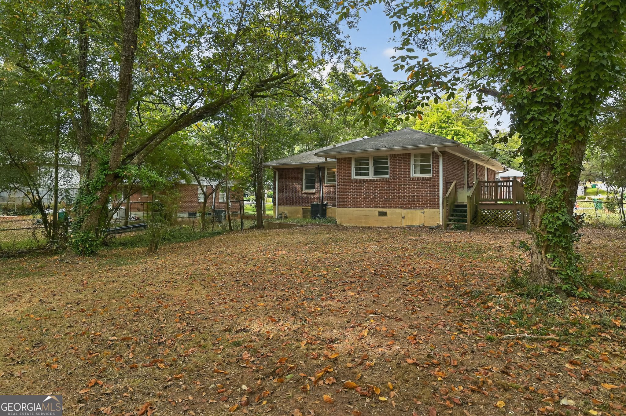 5446 Alder DR