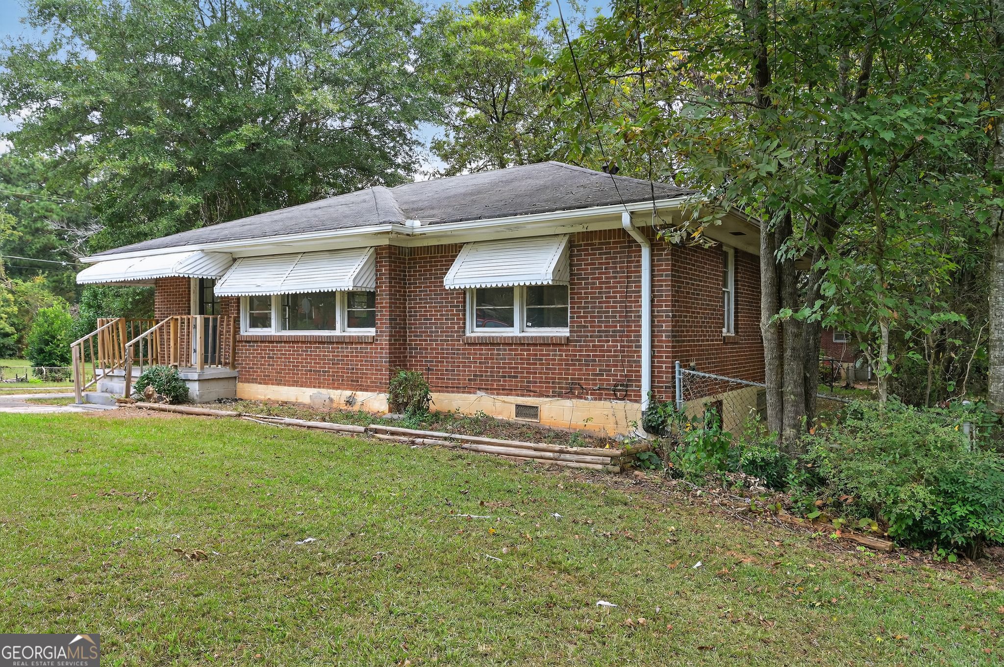 5446 Alder DR
