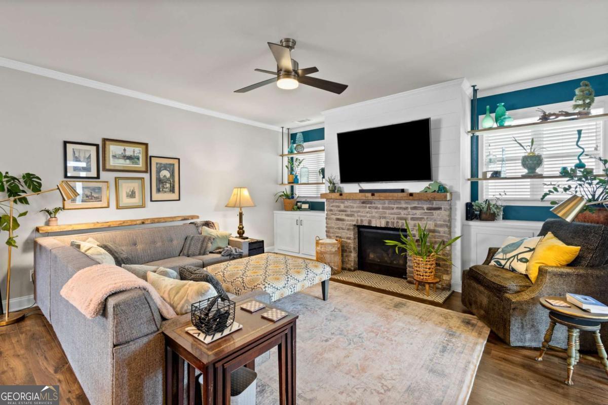 5108 Parkwood DR