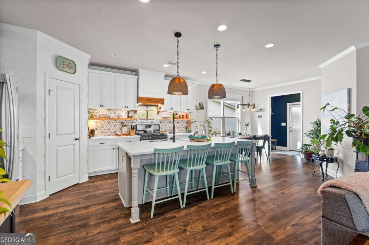 5108 Parkwood DR