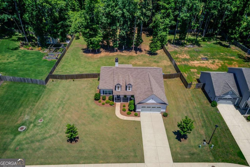 Photo of 149 Manor Drive, Hull, GA 30646 (MLS # 10779091)