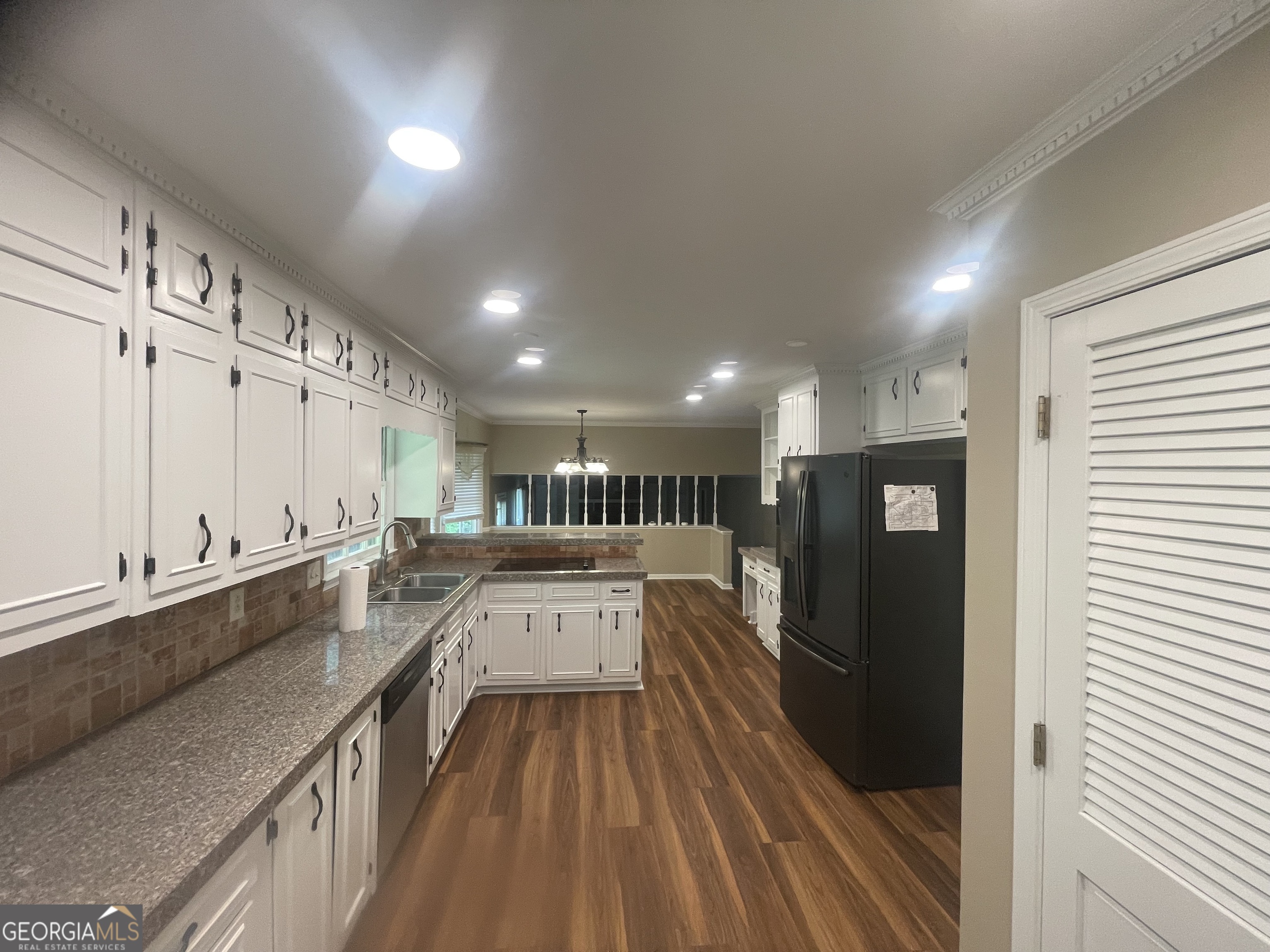 780 Sweet Briar TRL SE