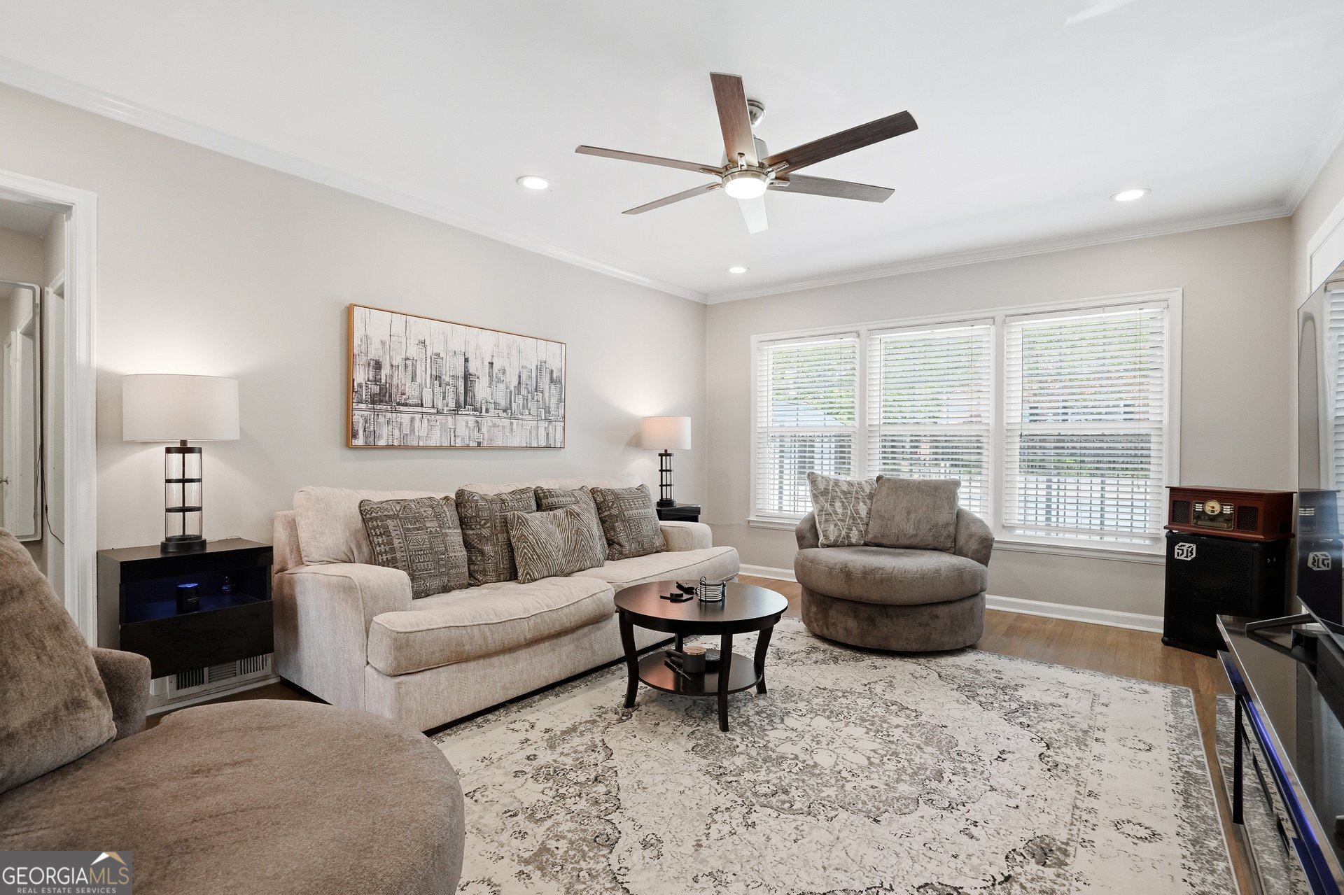 3669 Peachtree RD NE 3B