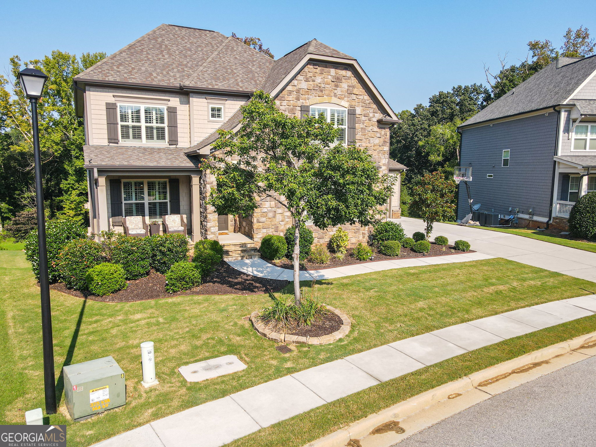 2719 Longacre Park WAY