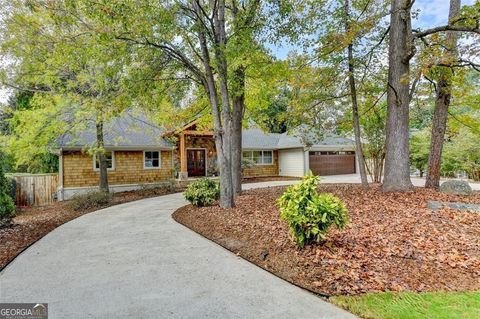 5004 Delverton CT Atlanta GA 30338