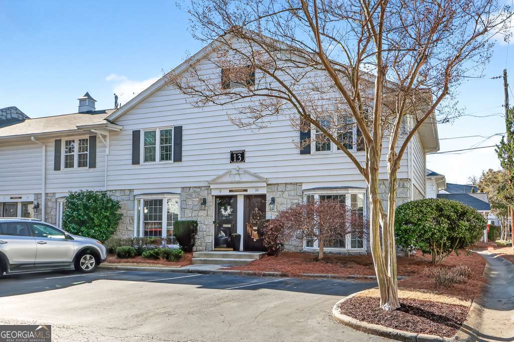 136 Peachtree Memorial DR NW 7-10