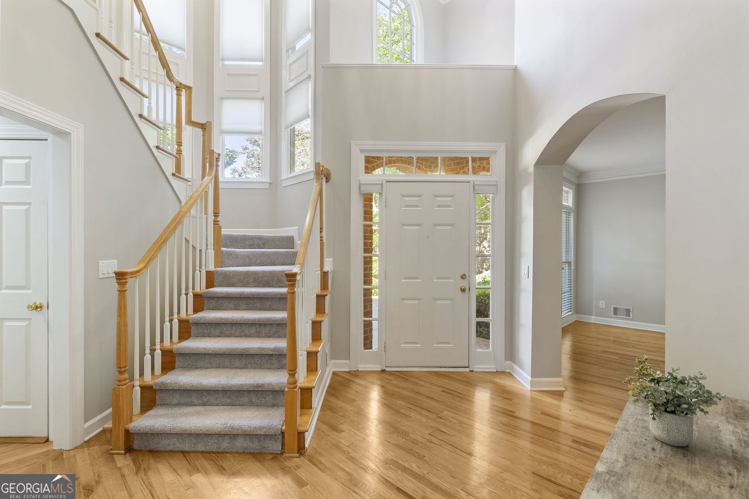 5052 Vinings Estates CT SE