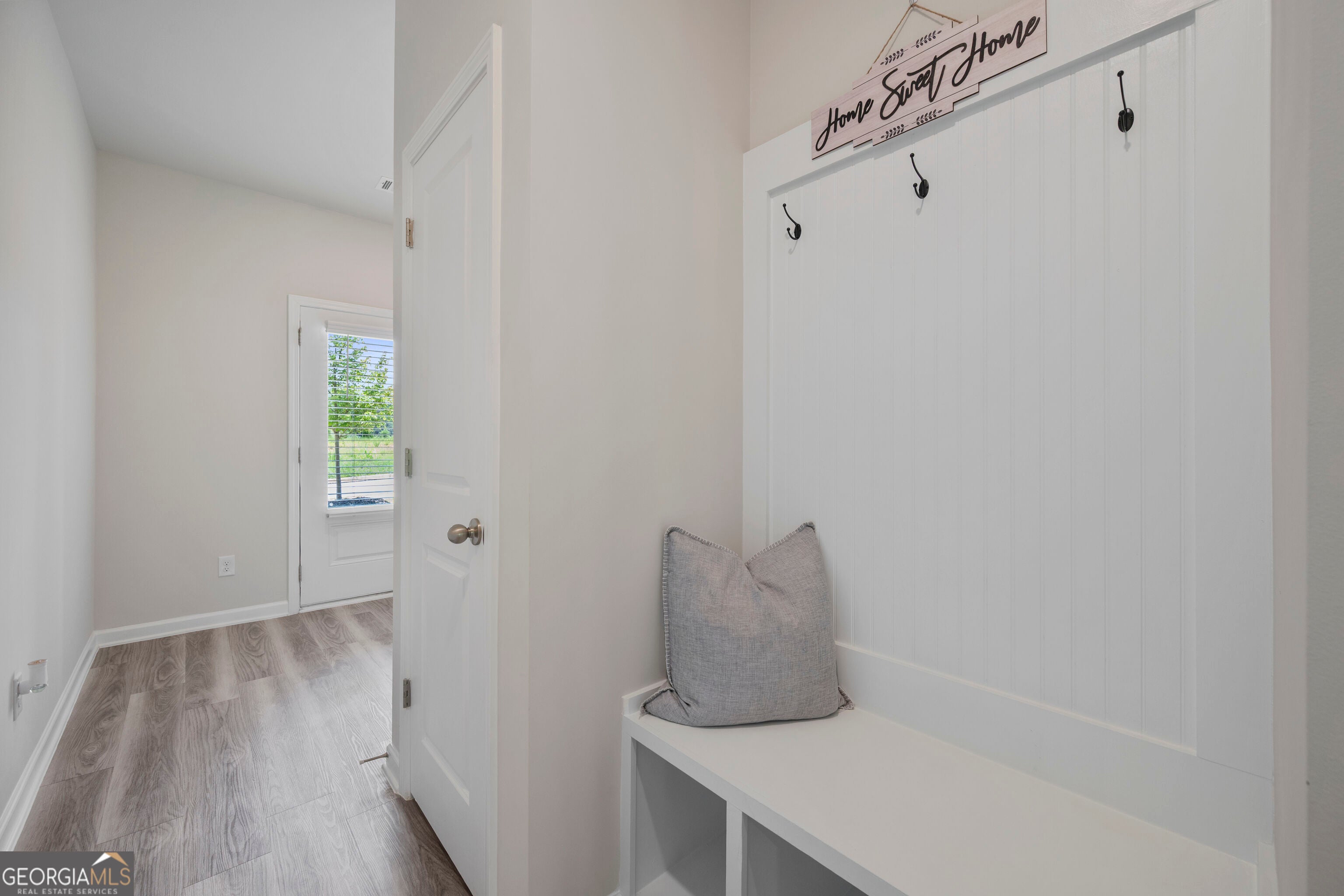 4106 Oakwood Terrace CT