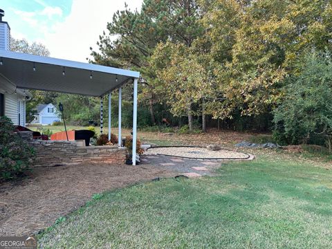 A home in Flowery Branch