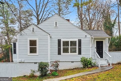 Photo of 2047 Baker Road NW, Atlanta, GA 30318 (MLS # 10681185)