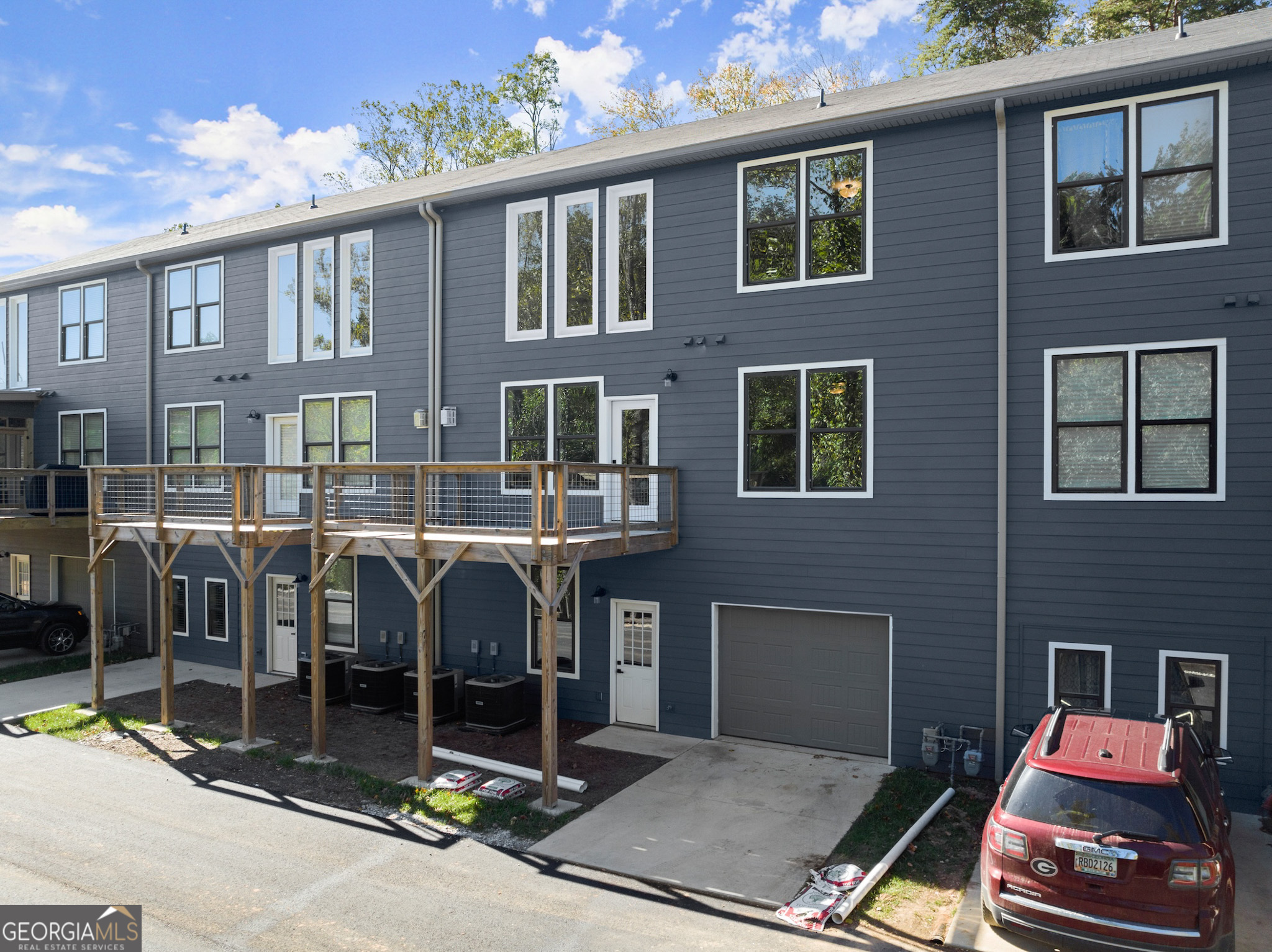 Clayton, Georgia 30525, United States, 4 Bedrooms Bedrooms, ,4 BathroomsBathrooms,Residential,Active,48119