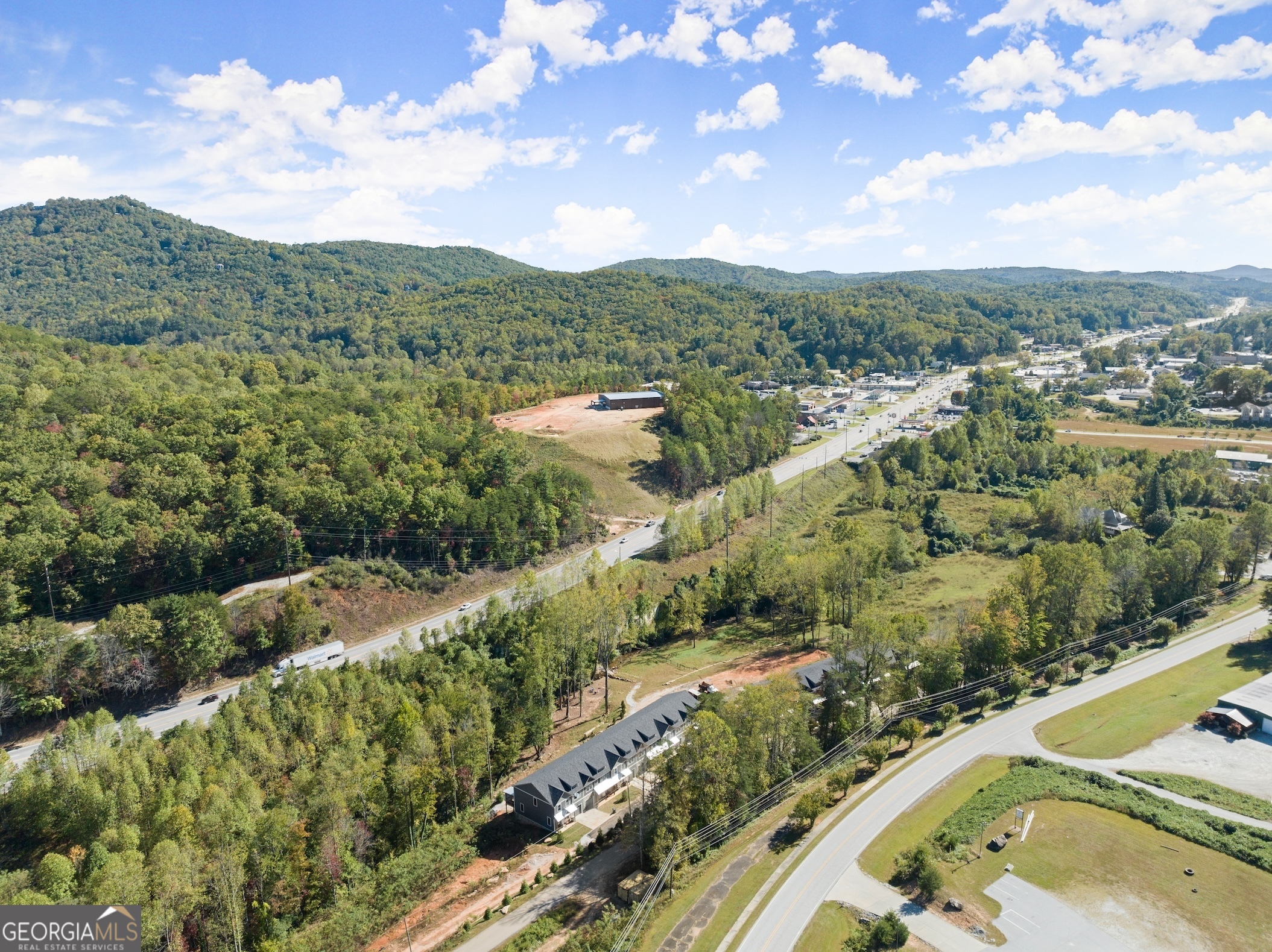 Clayton, Georgia 30525, United States, 4 Bedrooms Bedrooms, ,4 BathroomsBathrooms,Residential,Active,48119