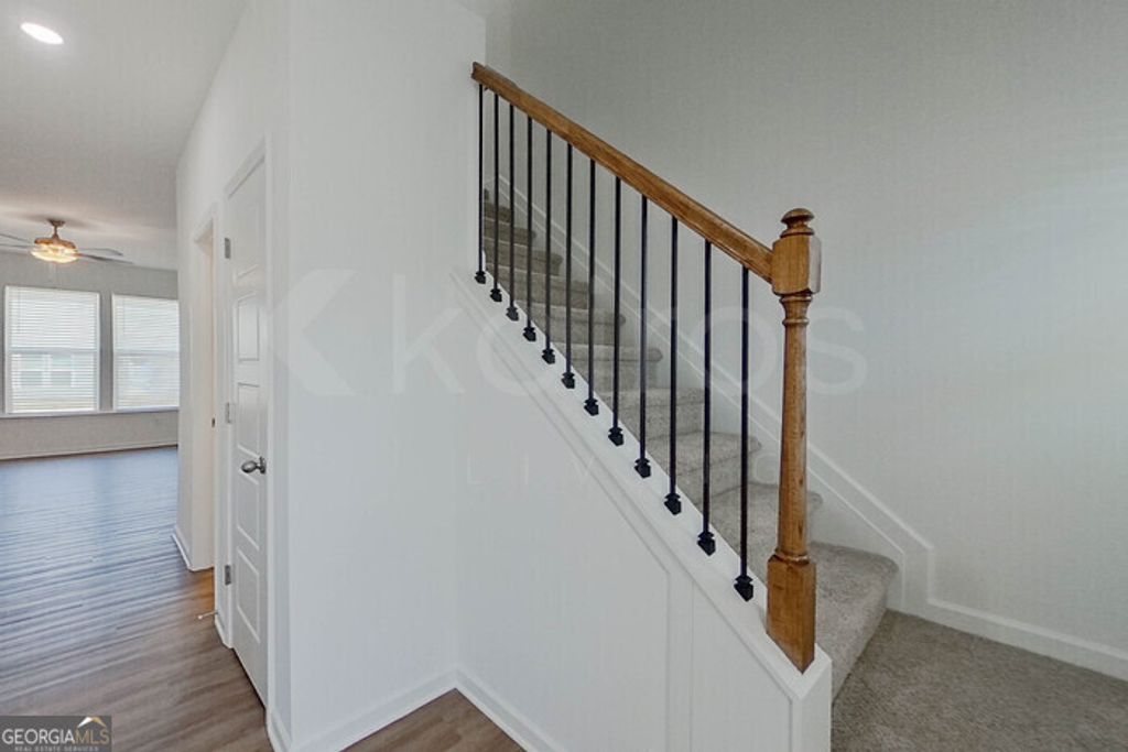 Photo of 111 English Oak Lane, Warner Robins, GA 31093 (MLS # 10653346)