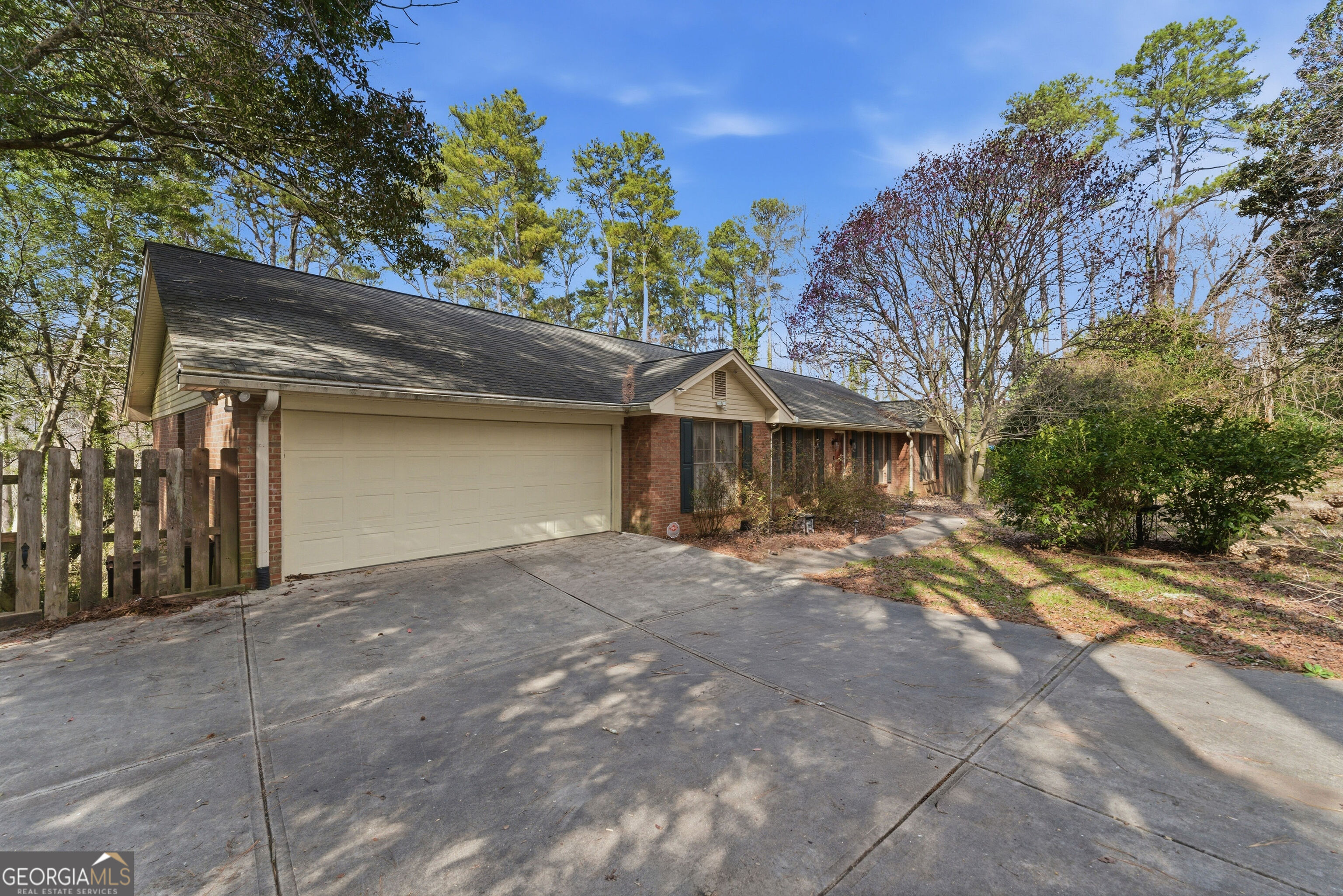 3439 Valley Vista RD SE