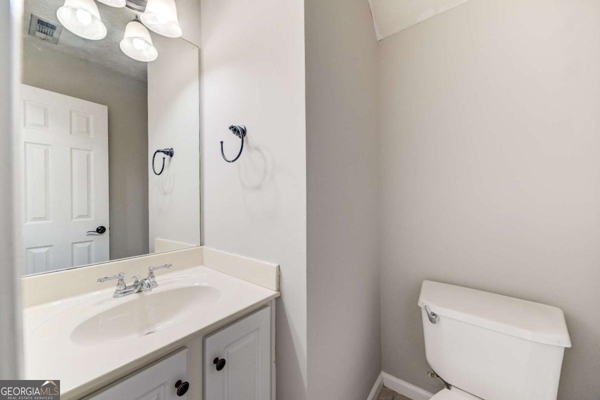 Avensong - Residential Lease