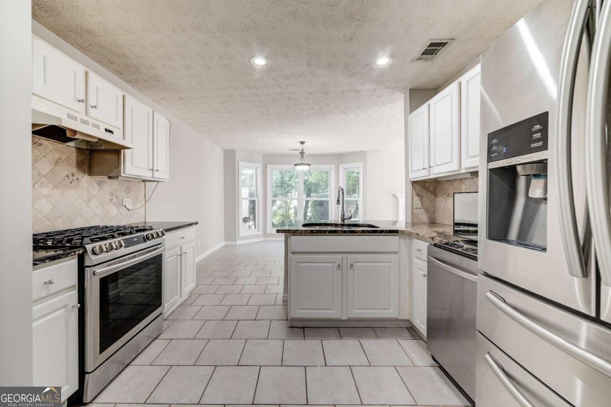 Avensong - Residential Lease