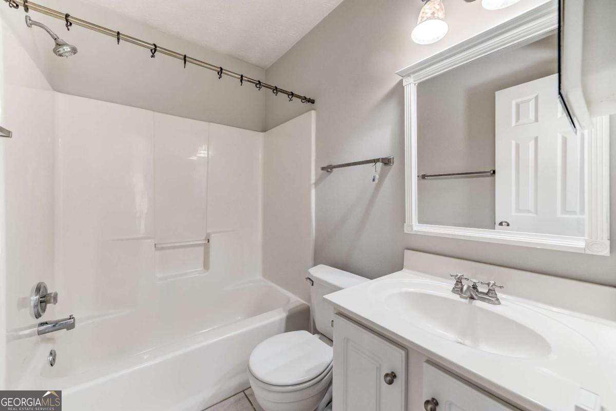 Avensong - Residential Lease